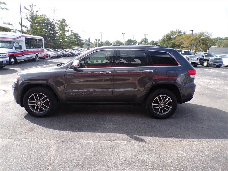 jeep grand cherokee 2018 1C4RJFBG1JC215436 image jeep grand cherokee 2018 1C4RJFBG1JC215436 image